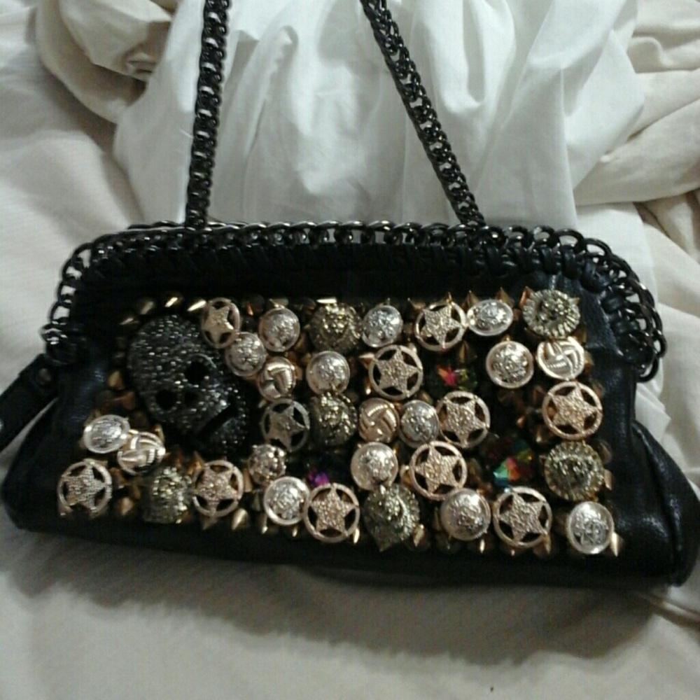 Black purse. - Picture 8 of 8